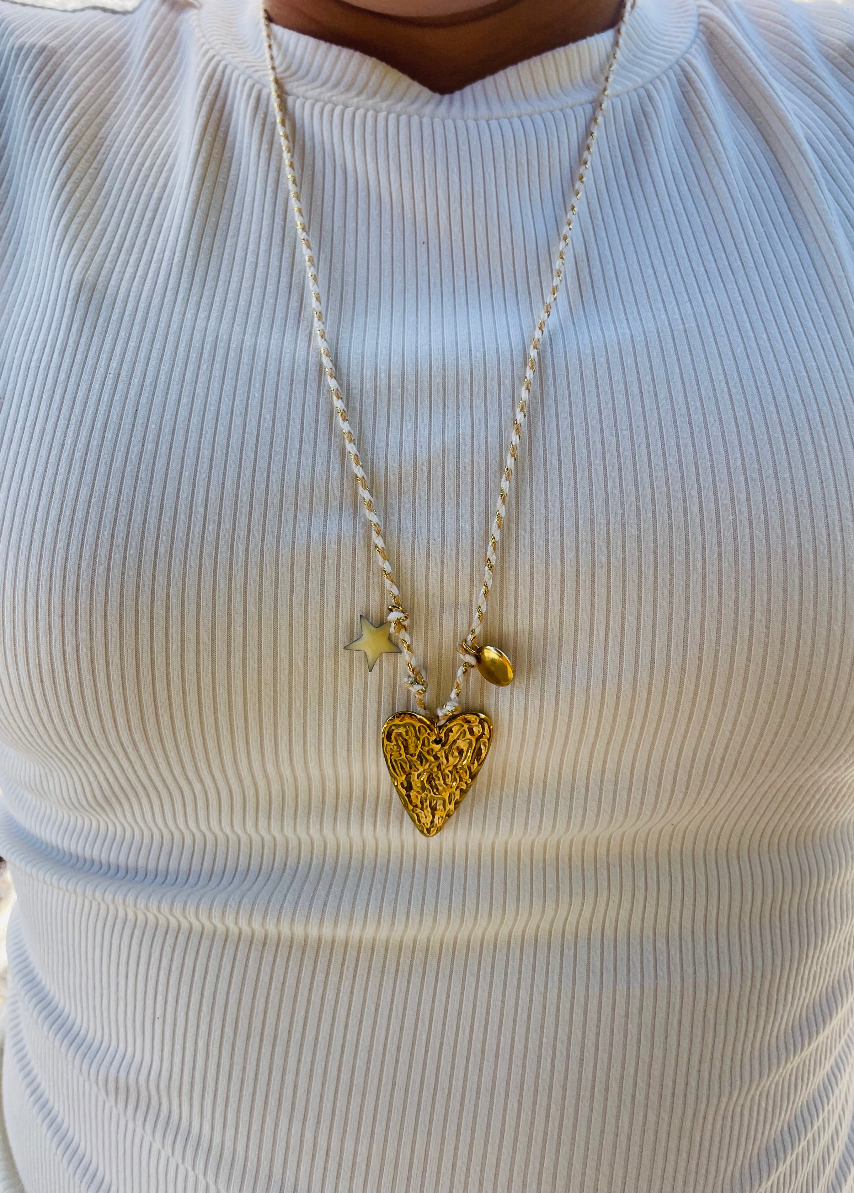 Collier Summer